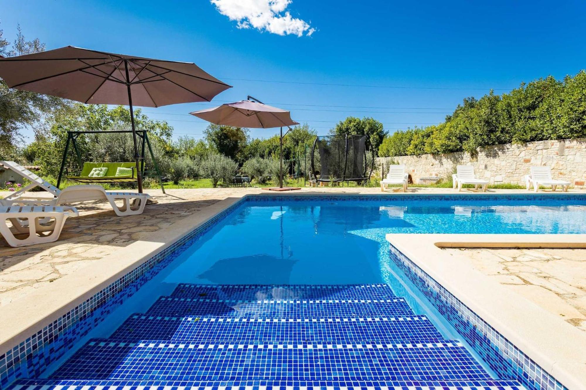 Holiday Home Pina Pula Exterior foto
