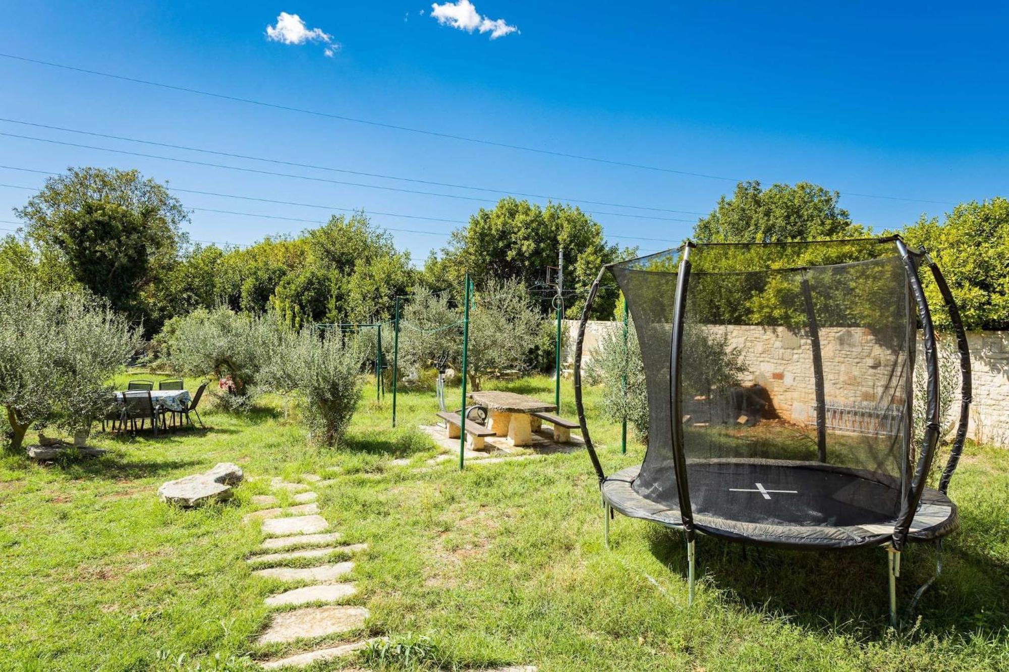 Holiday Home Pina Pula Exterior foto
